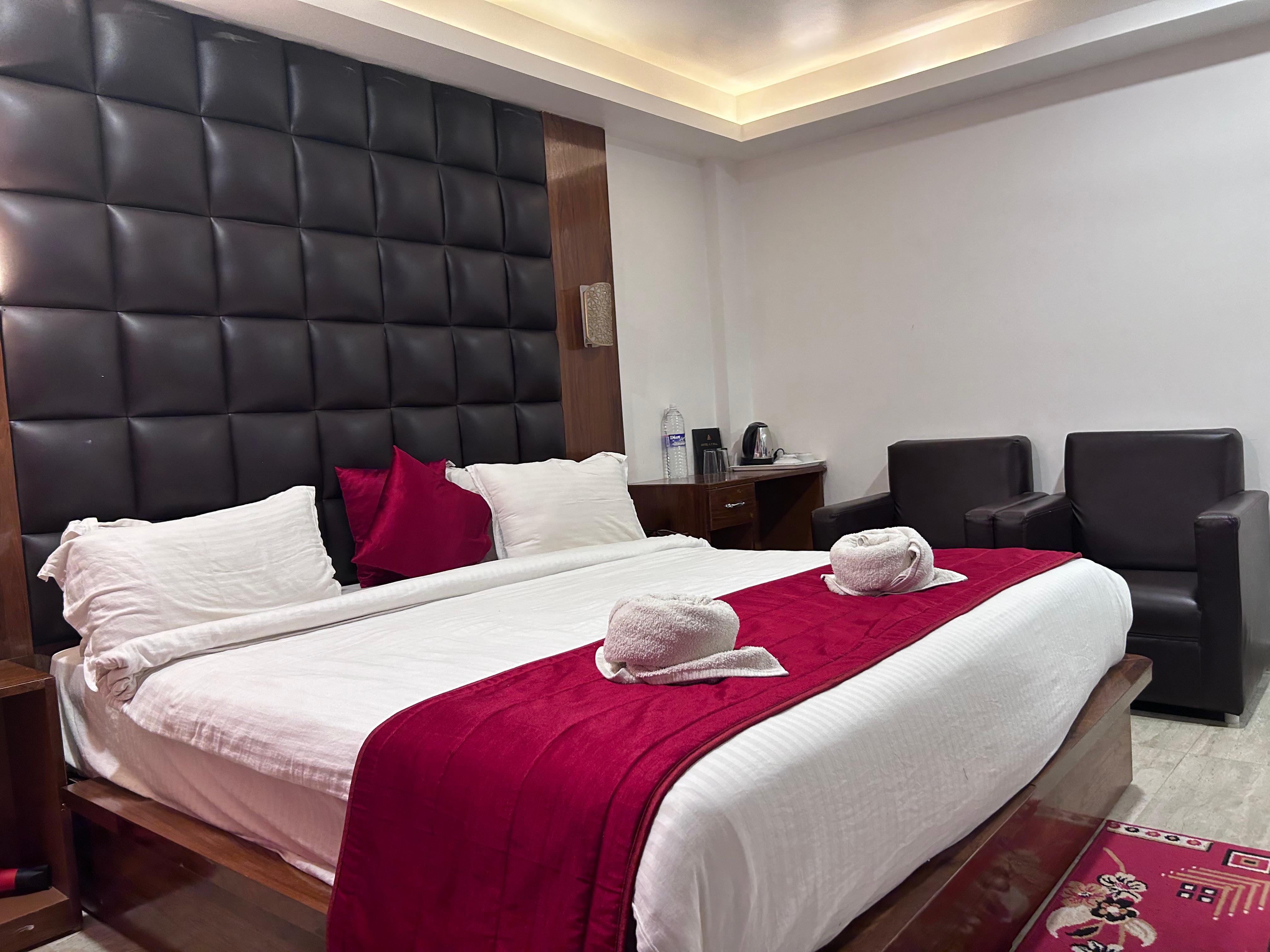 Executive Room Bathroom